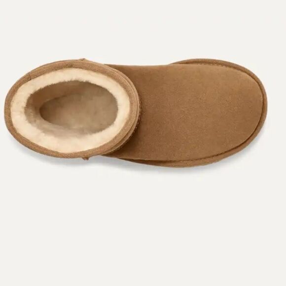 UGG Kids' Classic Tall II Water Resistant Boots Size 13 little girl NWT $189 - Picture 3 of 11